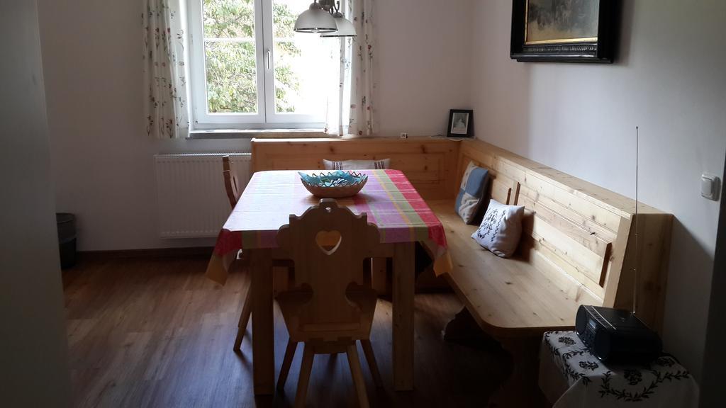 Haus Bellevue Lägenhet Obertraun Exteriör bild